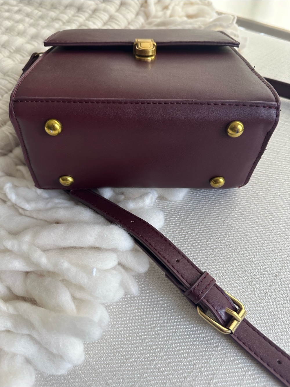Purse - Picture 5 of 7